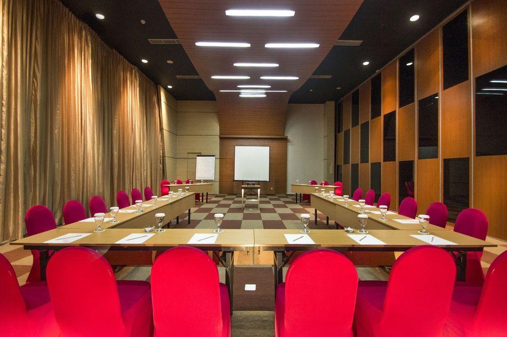 Hotel Favehotel Mex Tunjungan