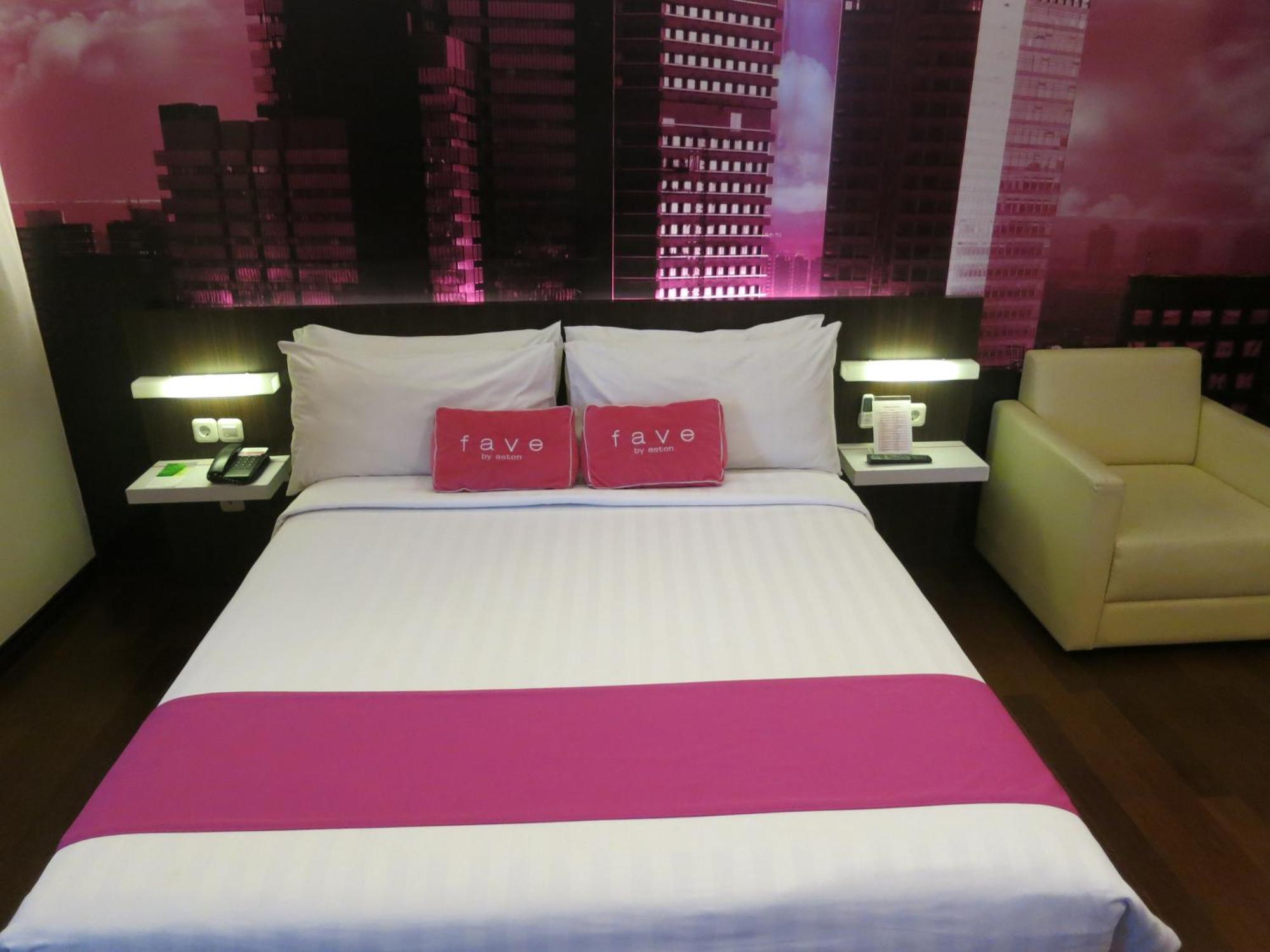 Favehotel Mex Tunjungan Hotel