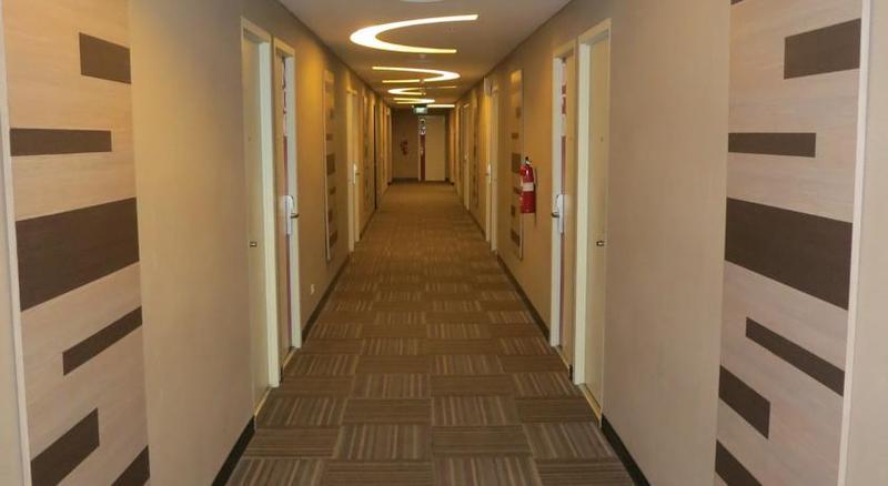 Hotel Favehotel Mex Tunjungan