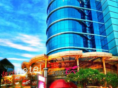 Favehotel Mex Tunjungan 3*